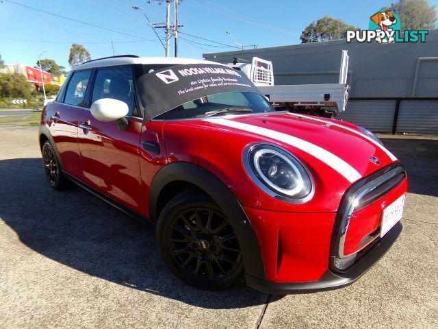 2021 MINI HATCH COOPER-CLASSIC-F55-LCI-2  HATCHBACK