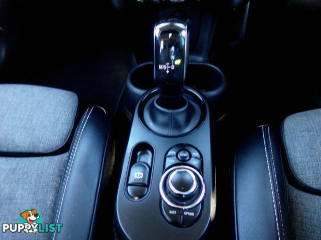 2021 MINI HATCH COOPER-CLASSIC-F55-LCI-2  HATCHBACK