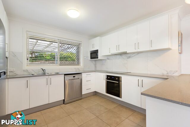 2/85 Andrew Avenue POTTSVILLE NSW 2489