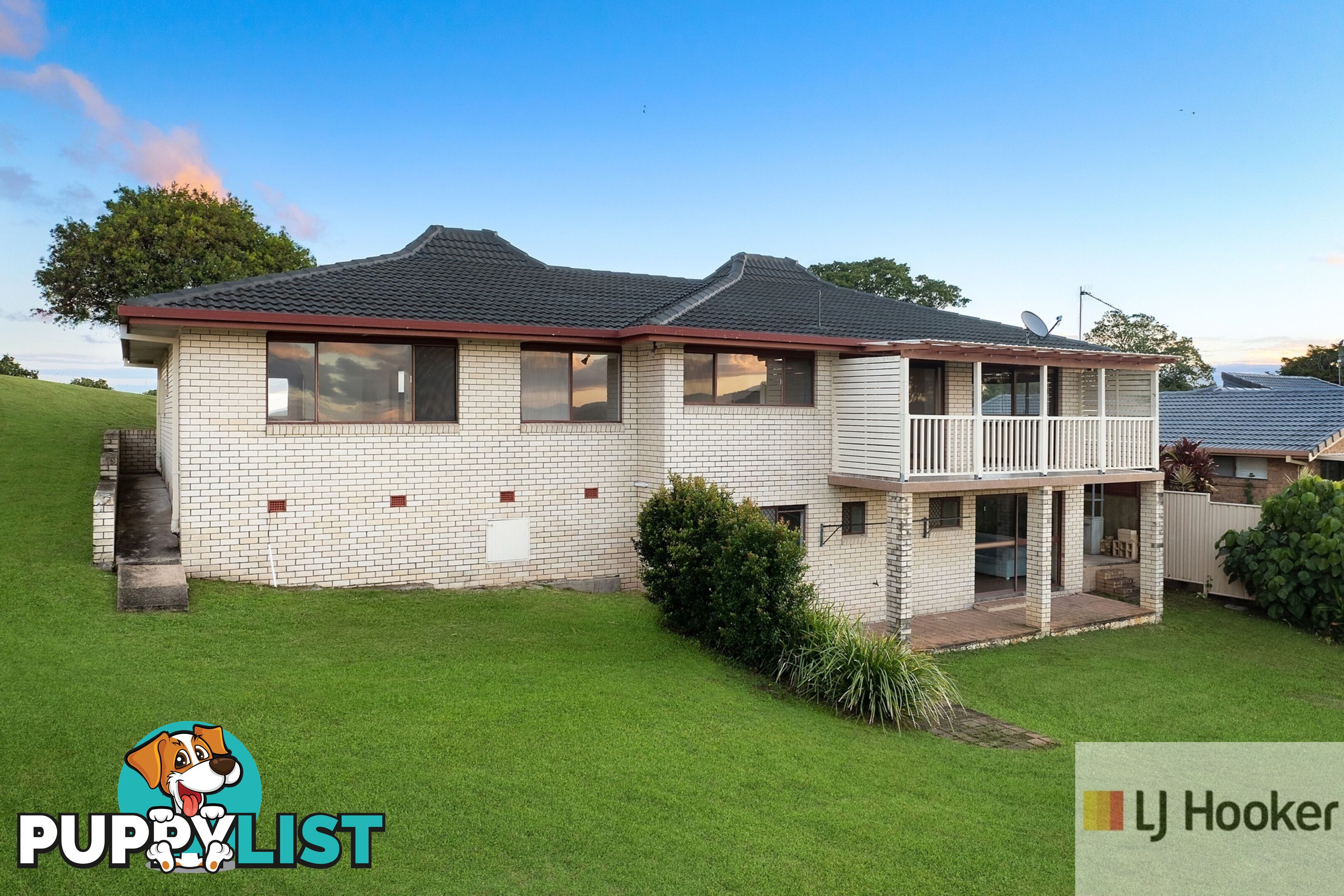 28 Tongarra Drive OCEAN SHORES NSW 2483