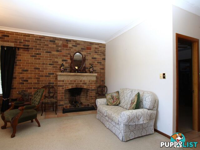 11 Bian Court OCEAN SHORES NSW 2483