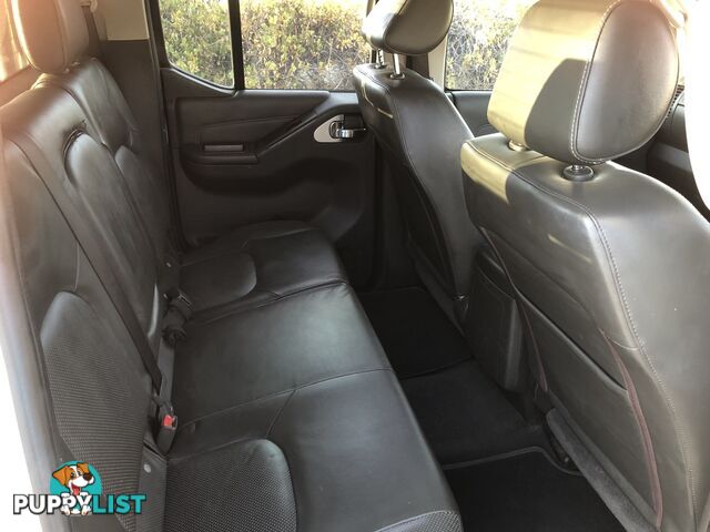 2014 Nissan Navara ST-X550 4X4 3.0L V6 Automatic