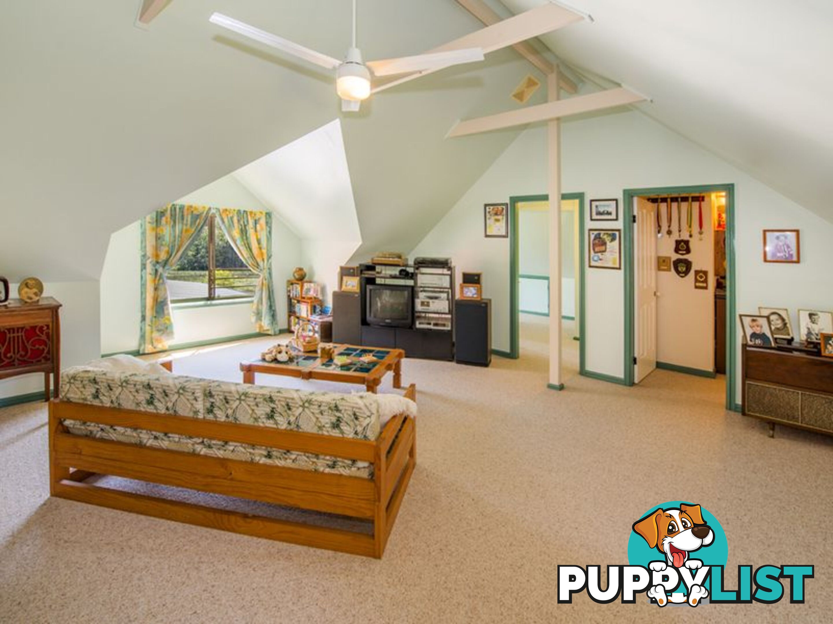 24 kimberley Grove NAMBUCCA HEADS NSW 2448