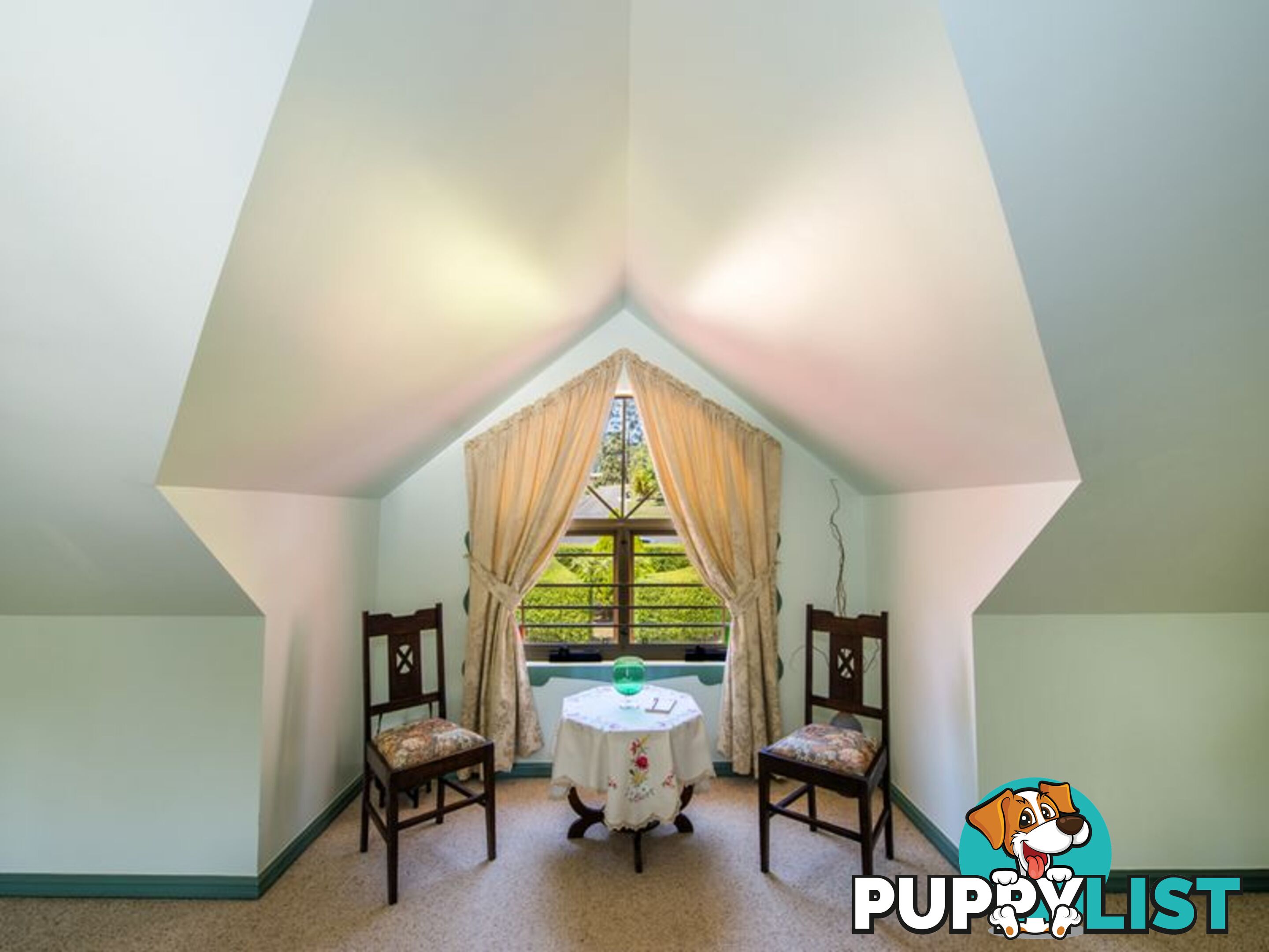 24 kimberley Grove NAMBUCCA HEADS NSW 2448