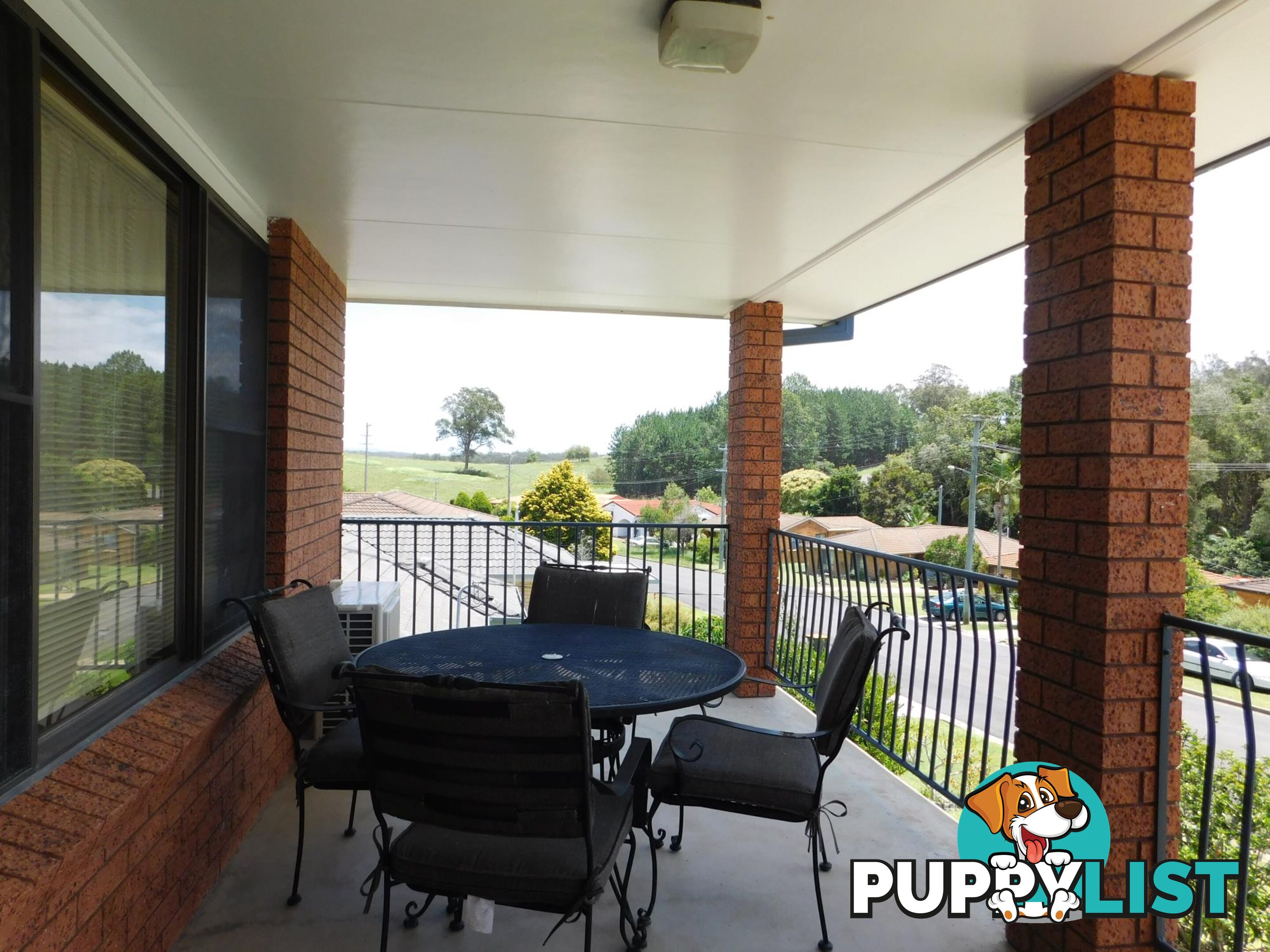 19 Glenmore Cresent MACKSVILLE NSW 2447