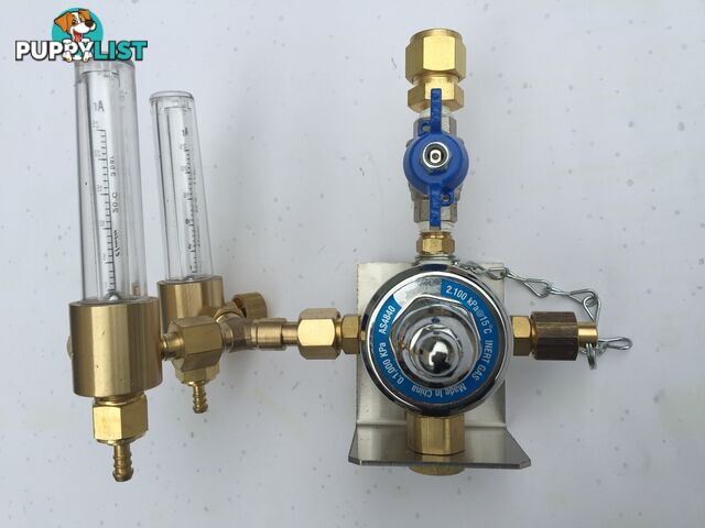 Wall Mounted Regulator