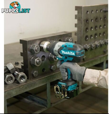 18V Mobile Brushless 1/2" Impact Wrench Makita DTW1002Z