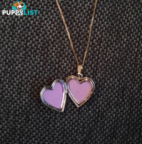 SILVER HEART LOCKET PENDANT WITH CHAIN