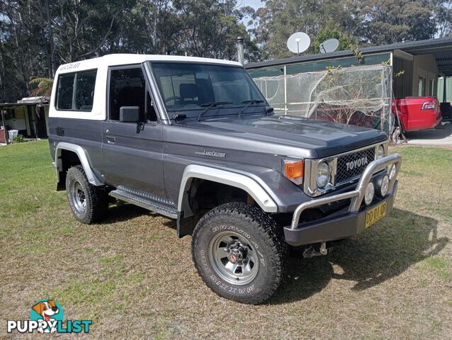 1986 Toyota Landcruiser fj73 4X4 Wagon Manual