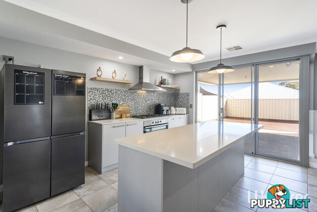 38 Hyden Loop DAWESVILLE WA 6211