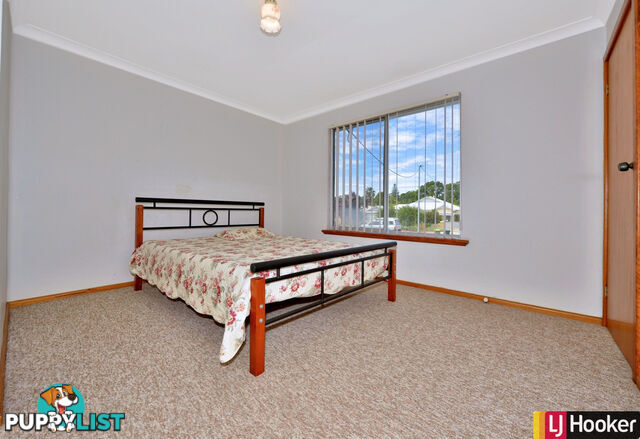 12 Tallas Road SILVER SANDS WA 6210