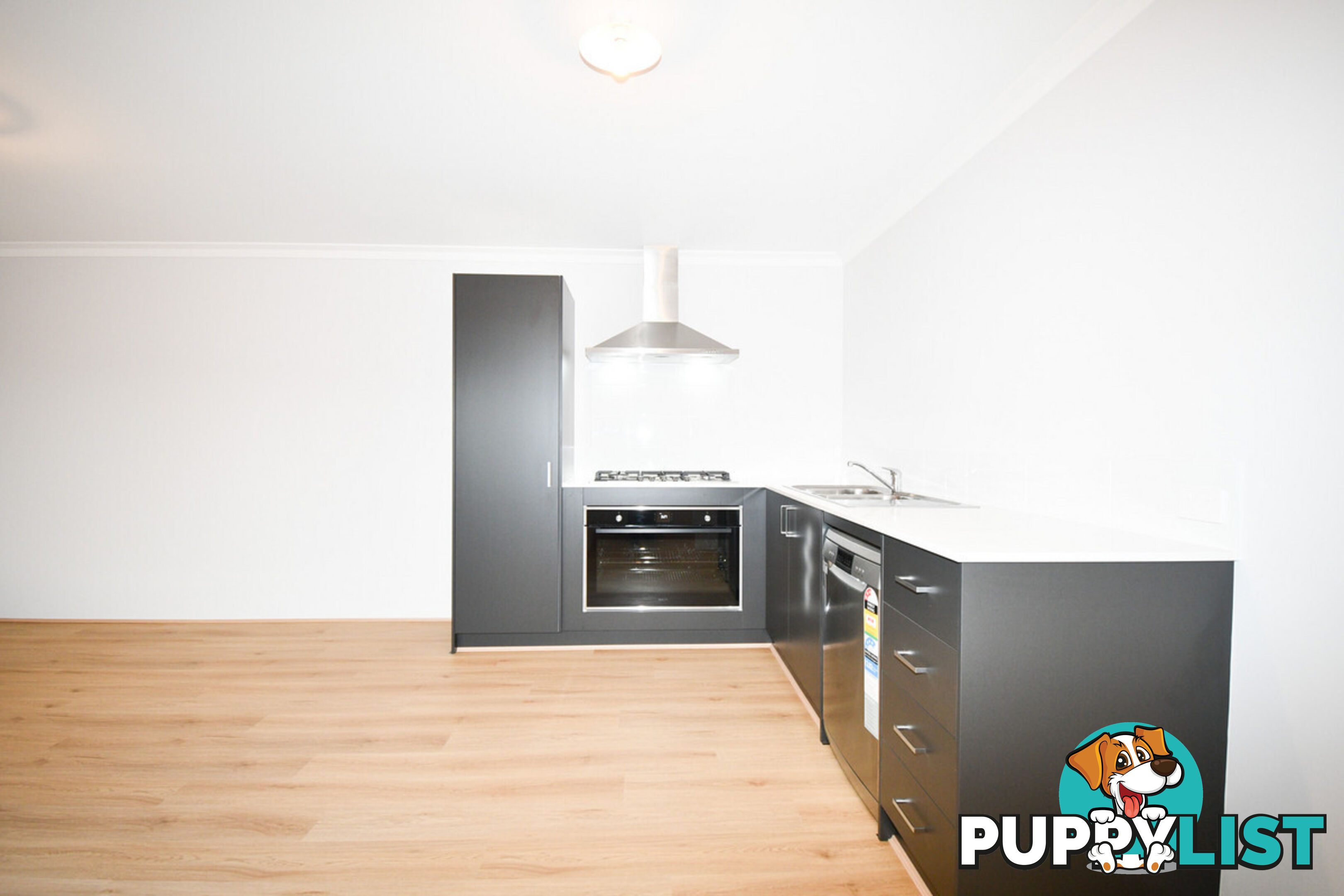 6b Lighthouse Grove MADORA BAY WA 6210