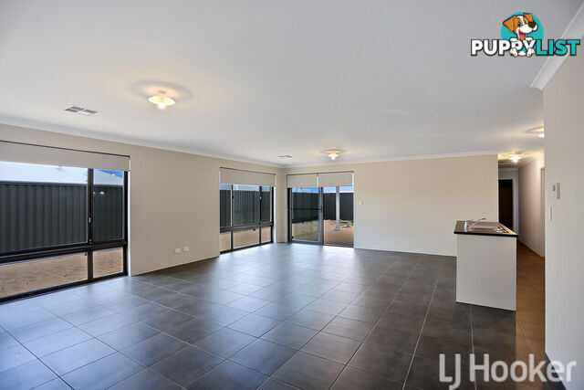 10 Lauderdale MADORA BAY WA 6210