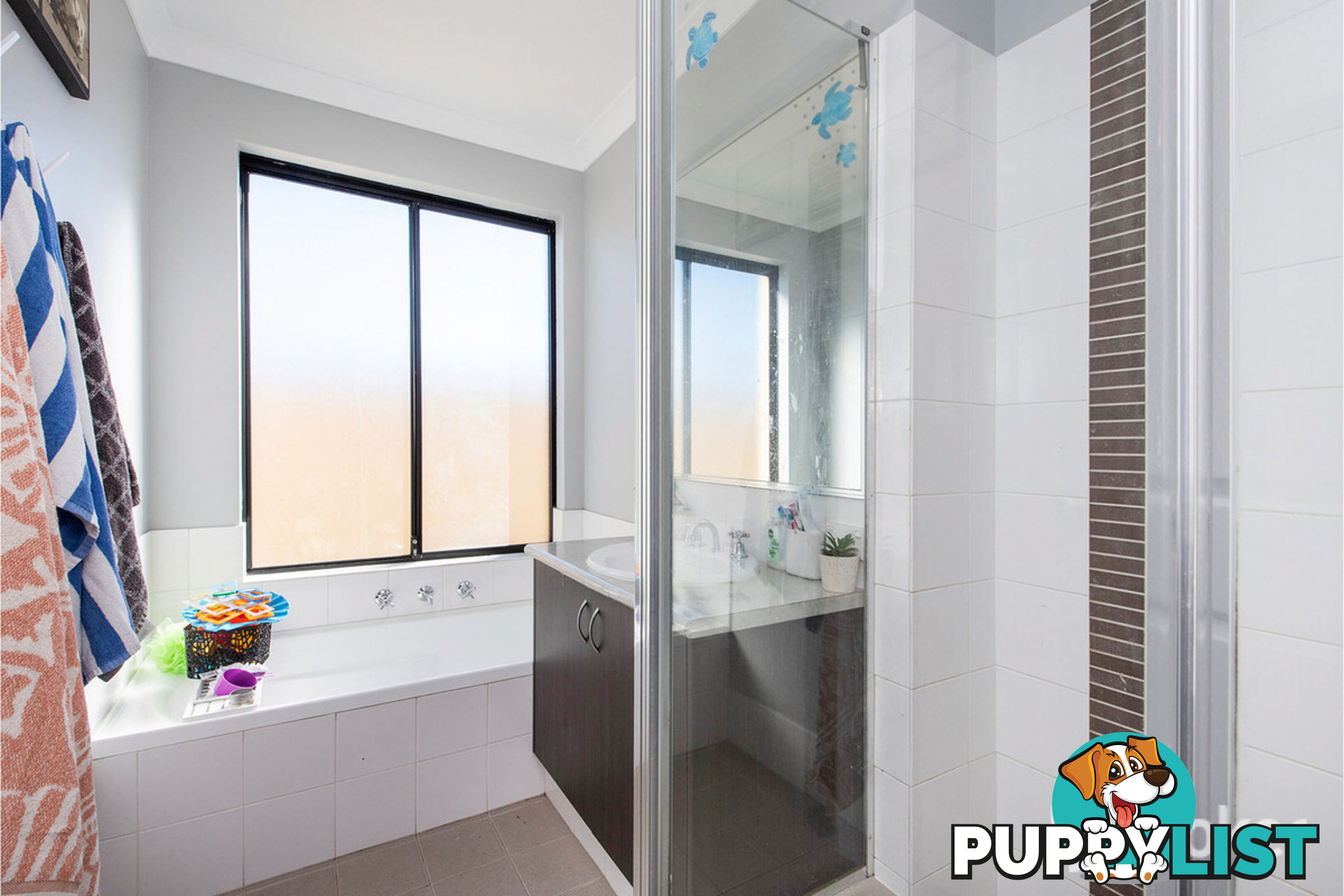 8 Kondinin Way DAWESVILLE WA 6211