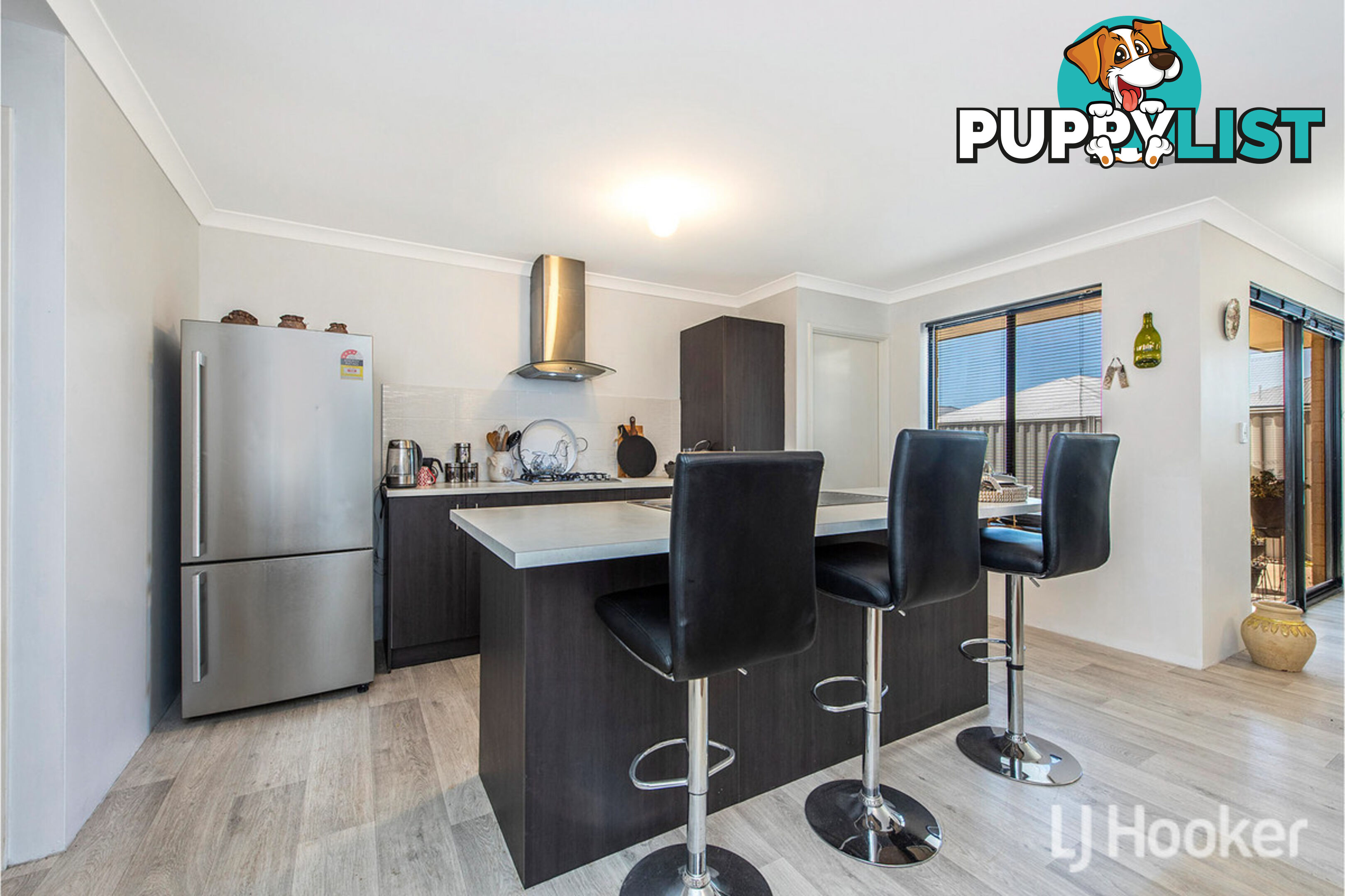 11 Harvey Crescent SOUTH YUNDERUP WA 6208