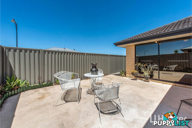 11 Harvey Crescent SOUTH YUNDERUP WA 6208