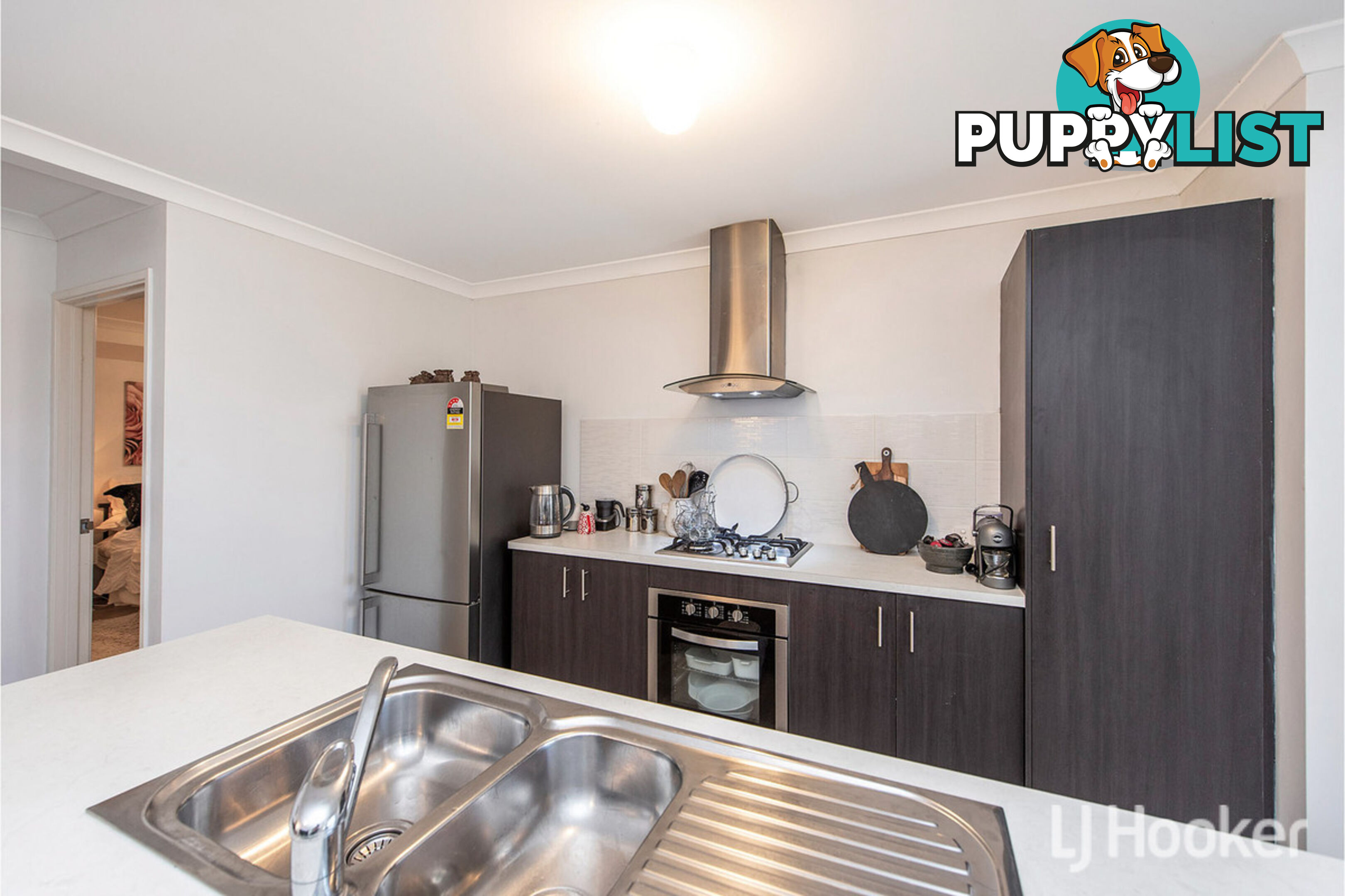 11 Harvey Crescent SOUTH YUNDERUP WA 6208