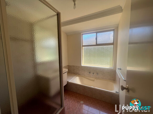 1 Parkstone Grove MEADOW SPRINGS WA 6210