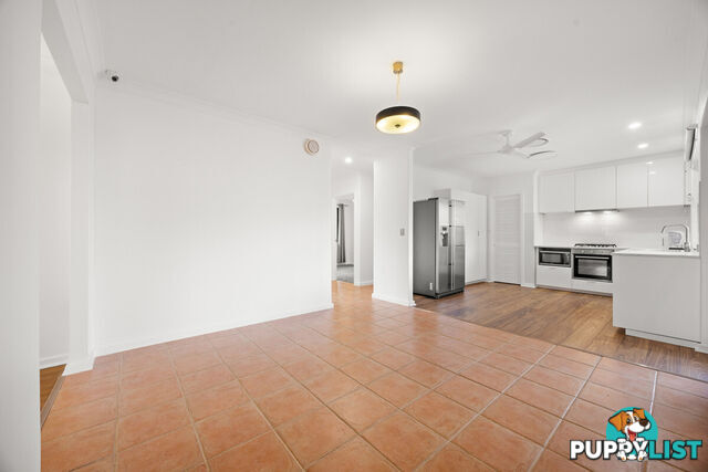 2 Cyprus Gardens HALLS HEAD WA 6210