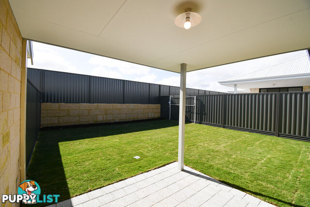 6a Lighthouse Grove MADORA BAY WA 6210