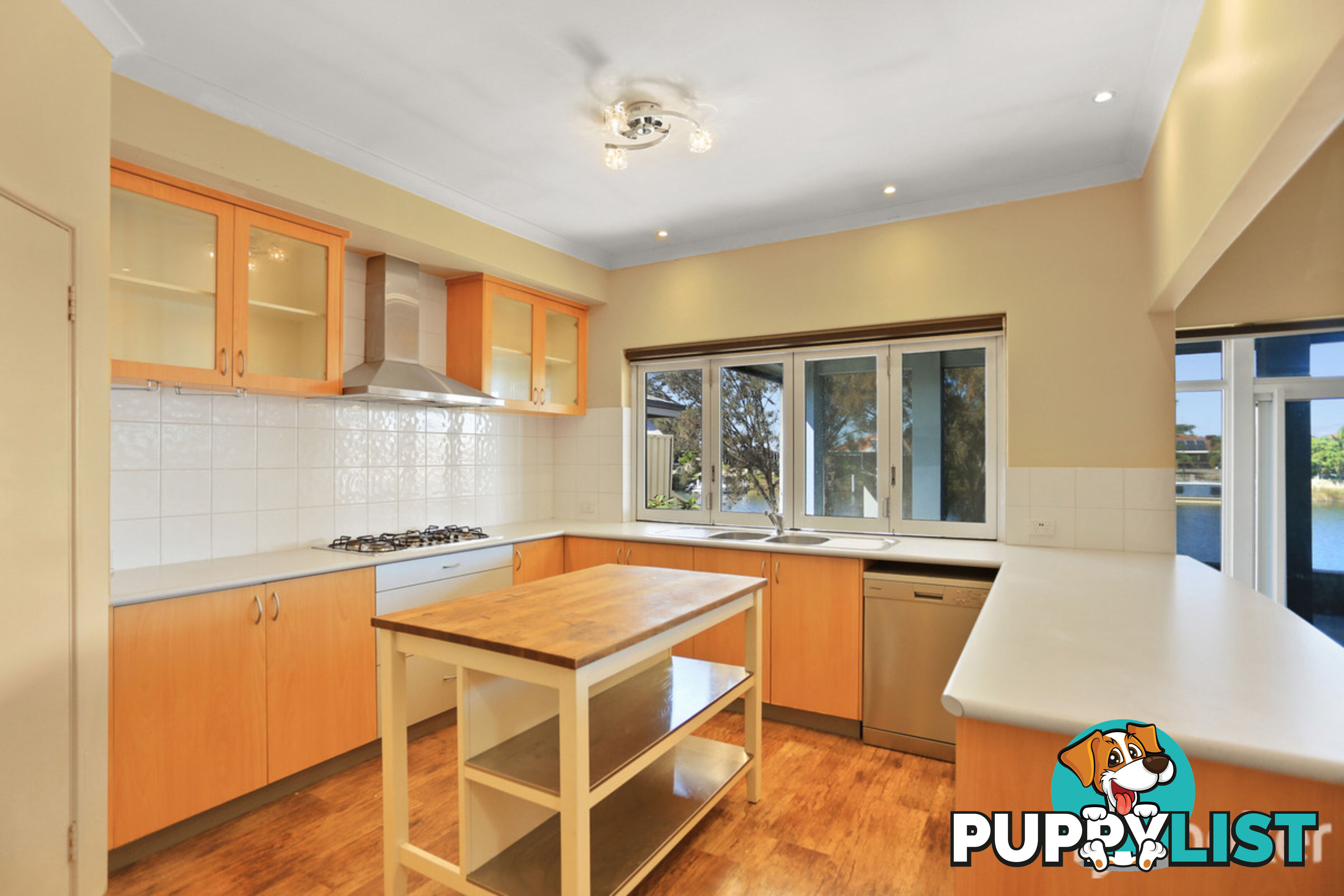 31 Pateman Place SOUTH YUNDERUP WA 6208