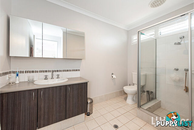 70 Leisure Way HALLS HEAD WA 6210