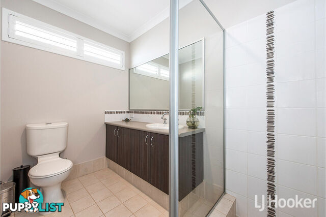 70 Leisure Way HALLS HEAD WA 6210