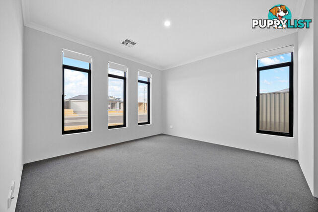 56 Angalore Road MADORA BAY WA 6210