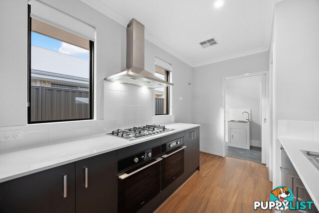 56 Angalore Road MADORA BAY WA 6210