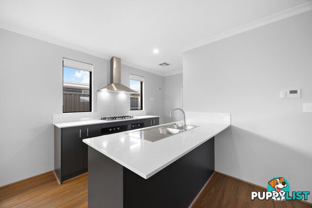 56 Angalore Road MADORA BAY WA 6210