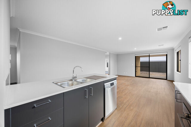 56 Angalore Road MADORA BAY WA 6210