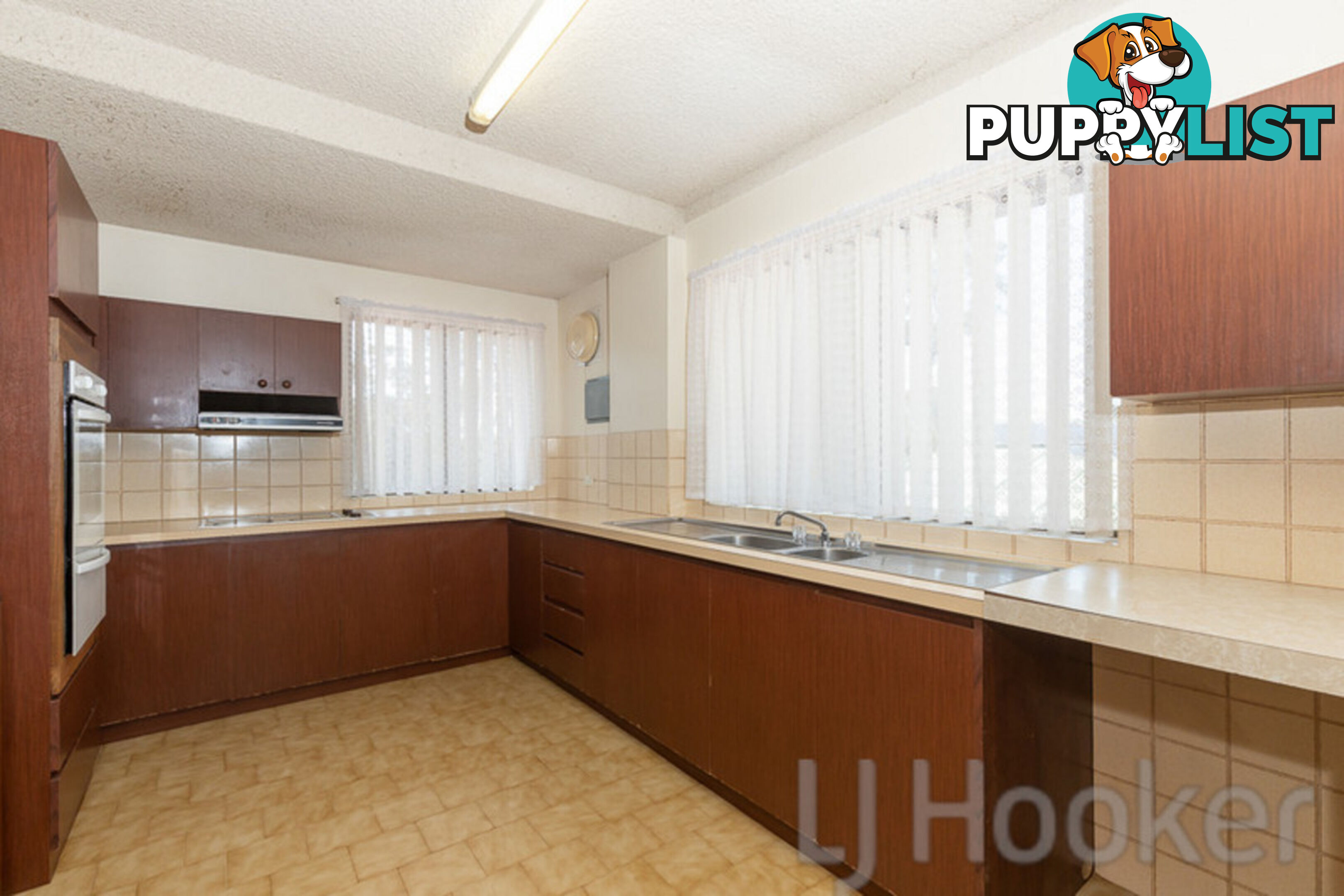 5 Kilkenny Gardens HALLS HEAD WA 6210