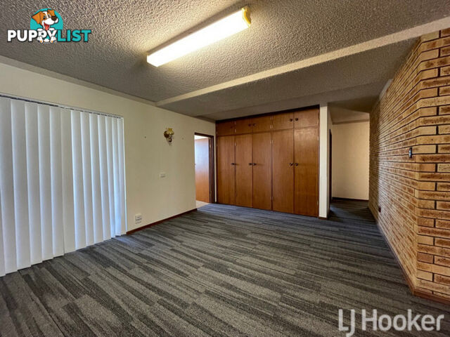 5 Kilkenny Gardens HALLS HEAD WA 6210