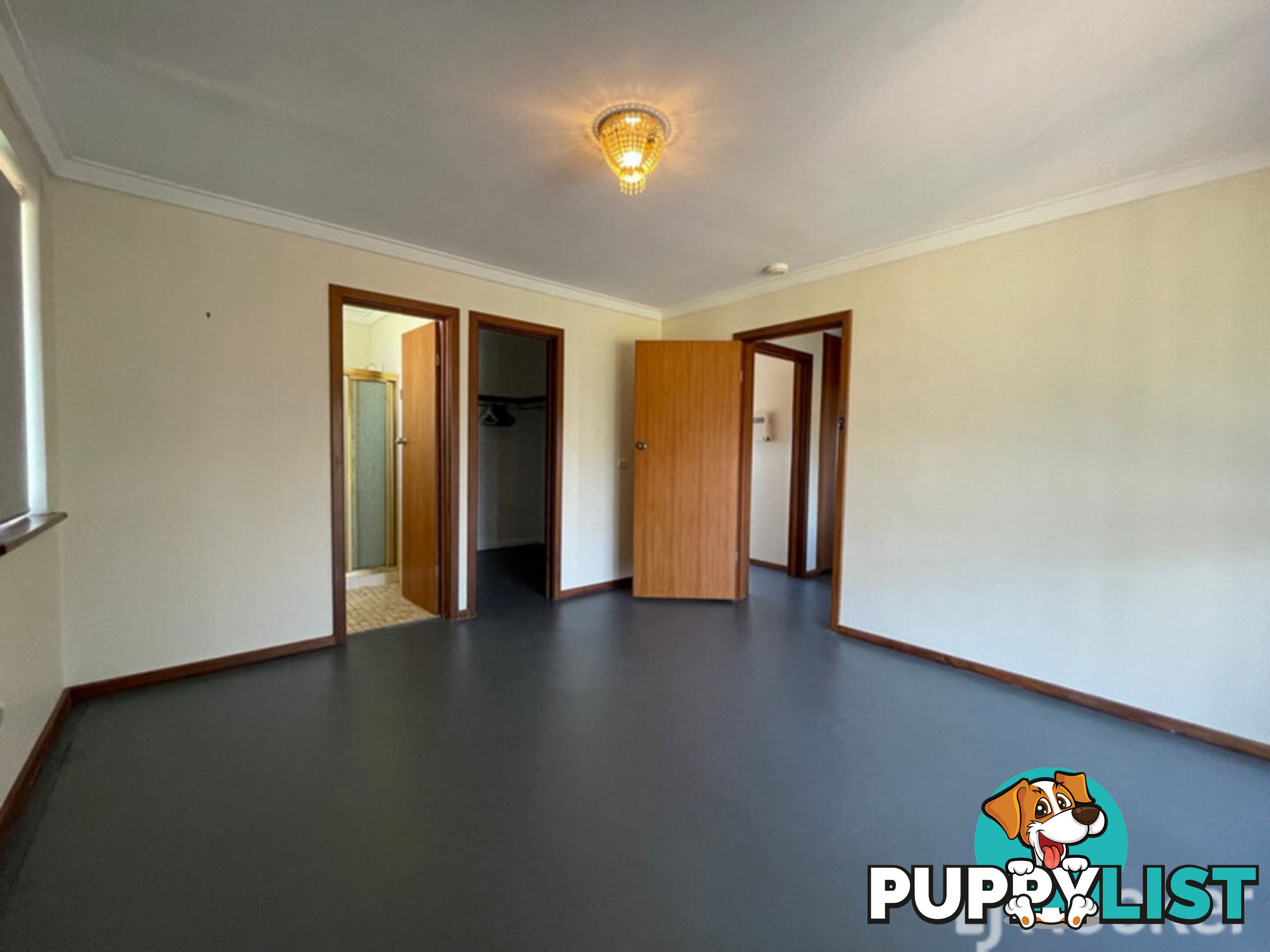 5 Kilkenny Gardens HALLS HEAD WA 6210