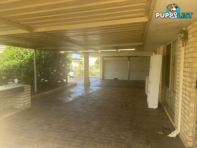 15 Reynolds Avenue GREENFIELDS WA 6210