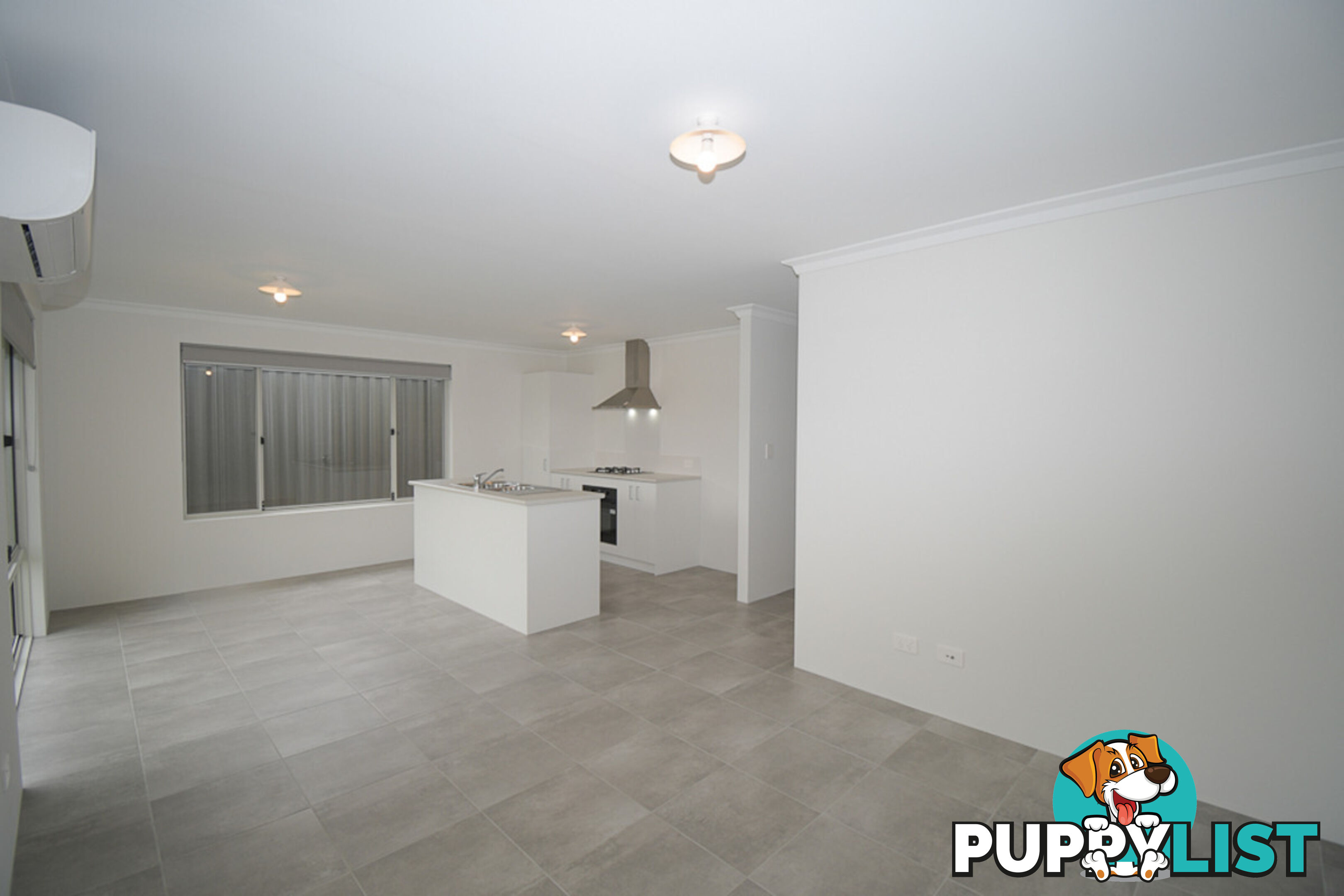 18A Westport Street MADORA BAY WA 6210