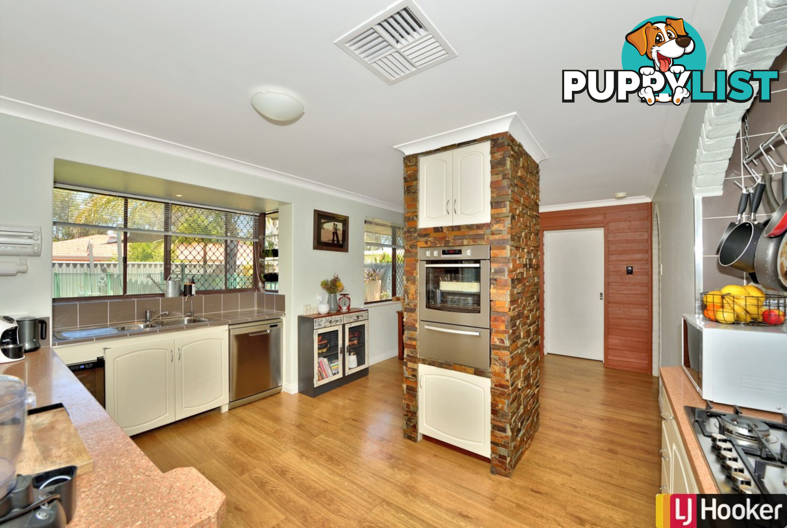 8 Penrith Street DUDLEY PARK WA 6210