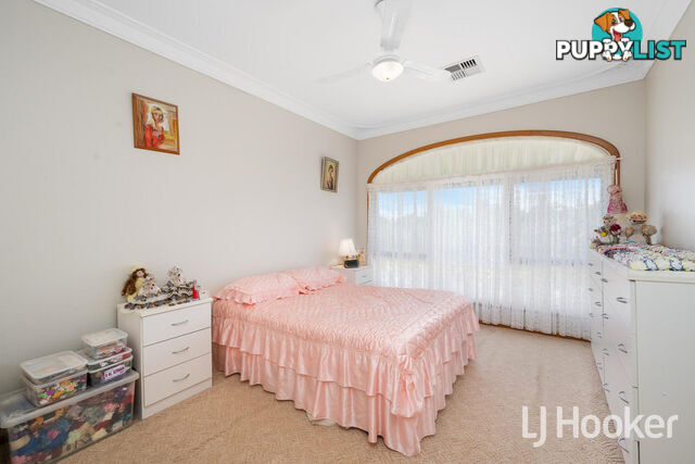 55 Hougham Road BARRAGUP WA 6209