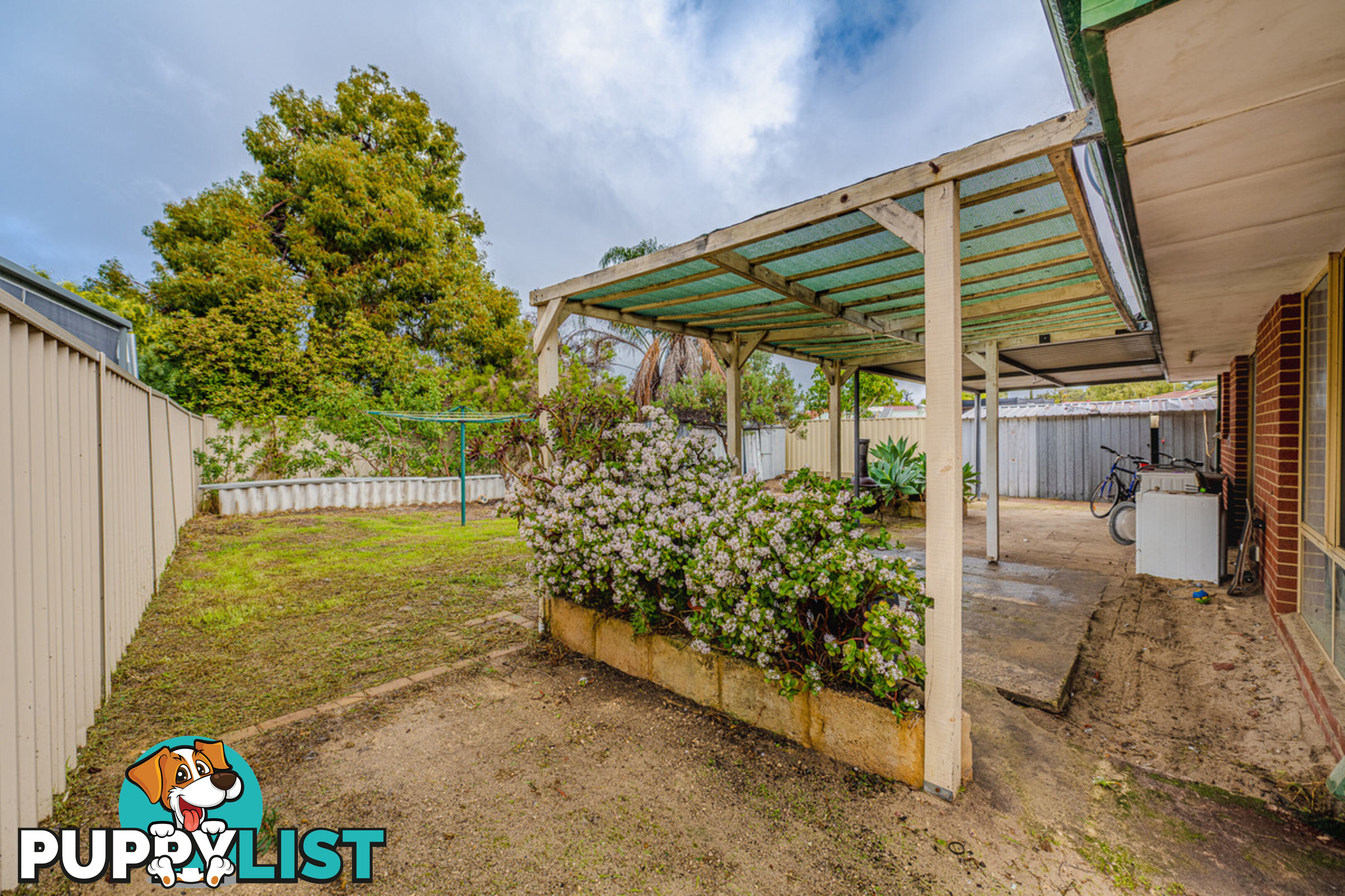 8 Cambridge Drive GREENFIELDS WA 6210