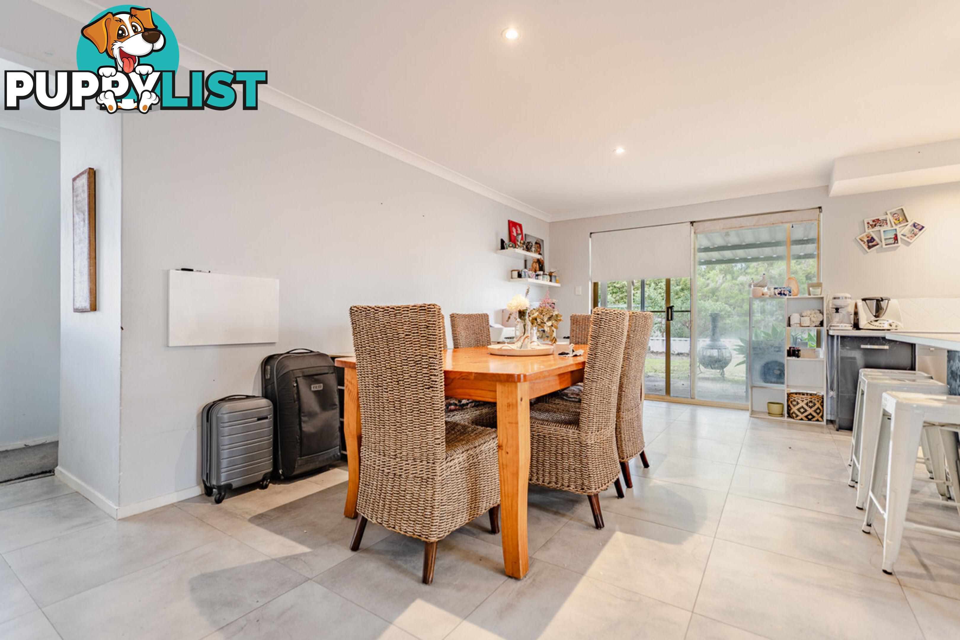 8 Cambridge Drive GREENFIELDS WA 6210