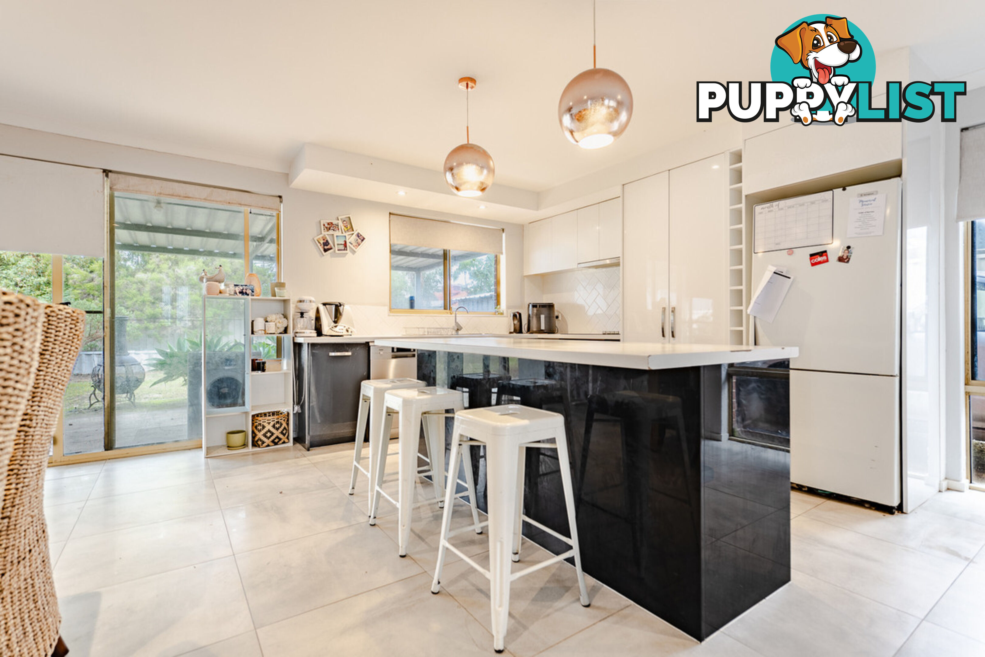 8 Cambridge Drive GREENFIELDS WA 6210