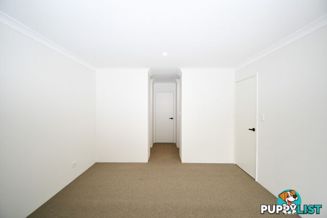 78 Sharperton Meander DUDLEY PARK WA 6210