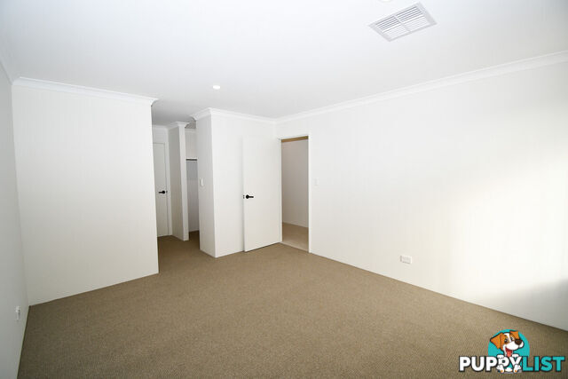 78 Sharperton Meander DUDLEY PARK WA 6210