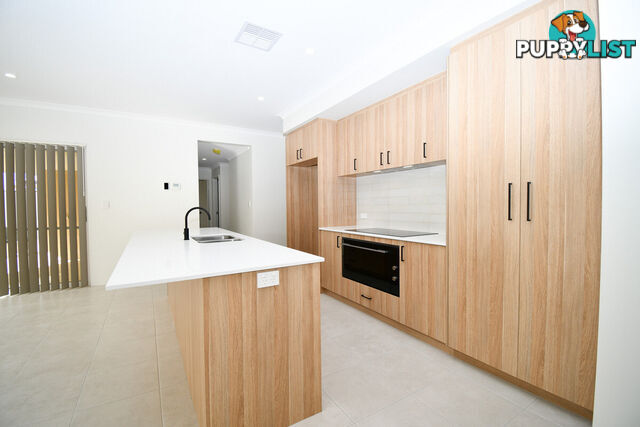 78 Sharperton Meander DUDLEY PARK WA 6210