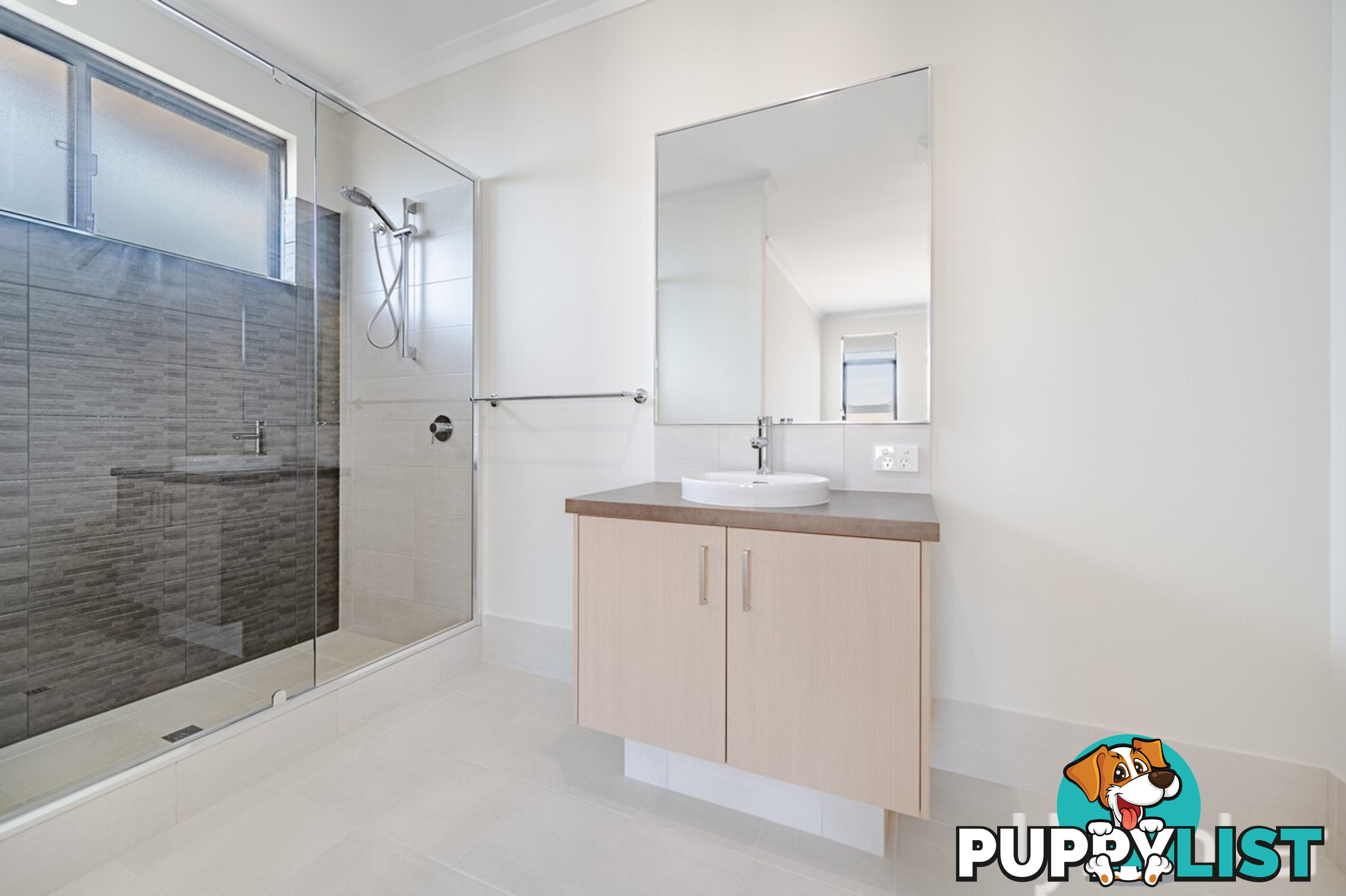 20 Lauderdale Road MADORA BAY WA 6210
