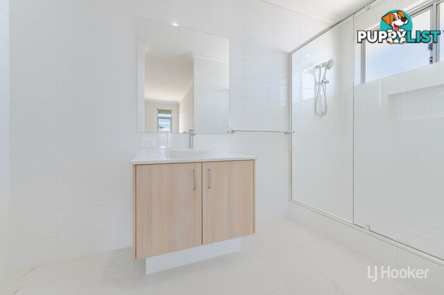 5 Hermosa Way MADORA BAY WA 6210