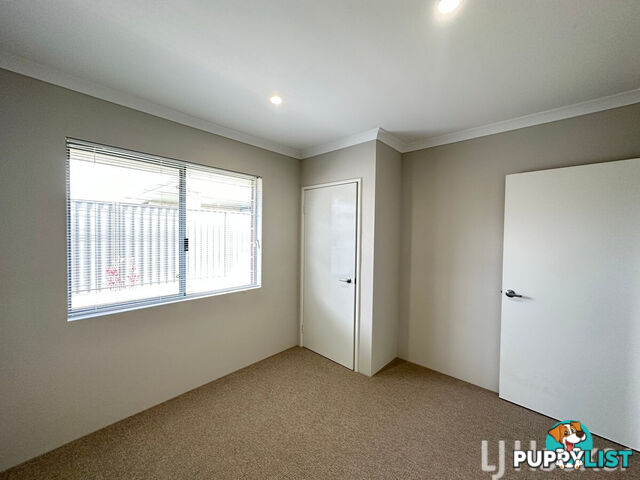 63 Coronado Way MADORA BAY WA 6210