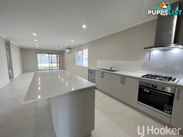 63 Coronado Way MADORA BAY WA 6210