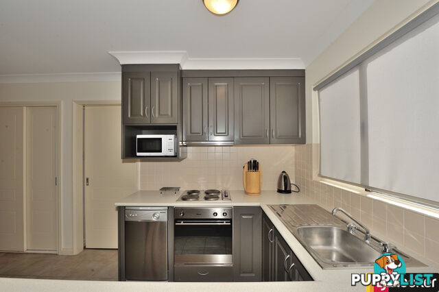 3/1 Lakes Crescent SOUTH YUNDERUP WA 6208