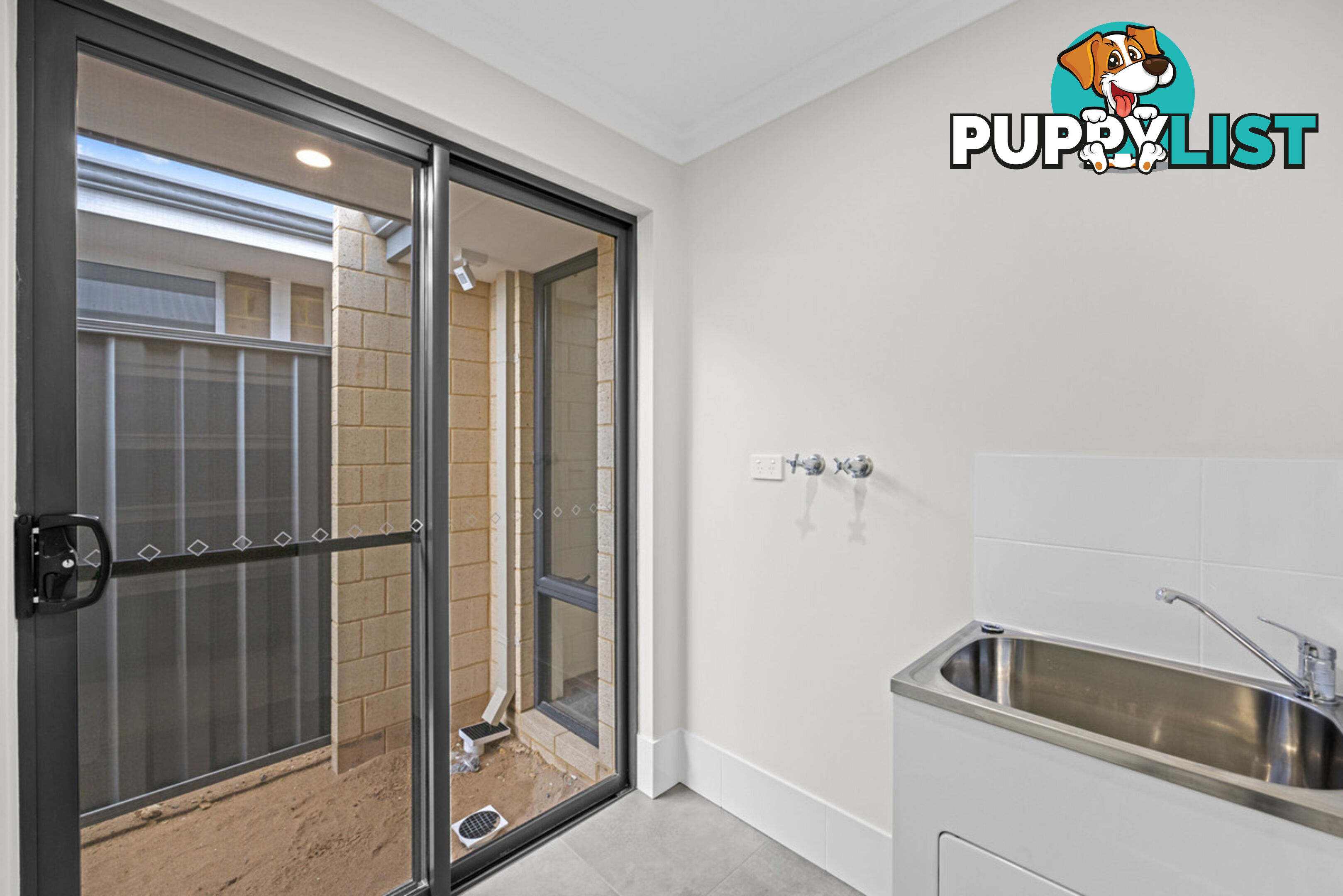 43 Tidal Drive PORT KENNEDY WA 6172